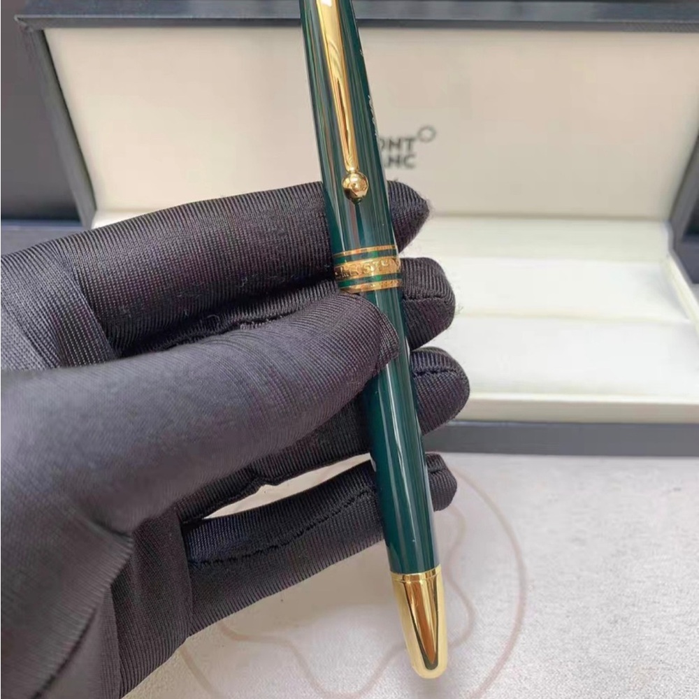 Montblanc Green Fountain Pen